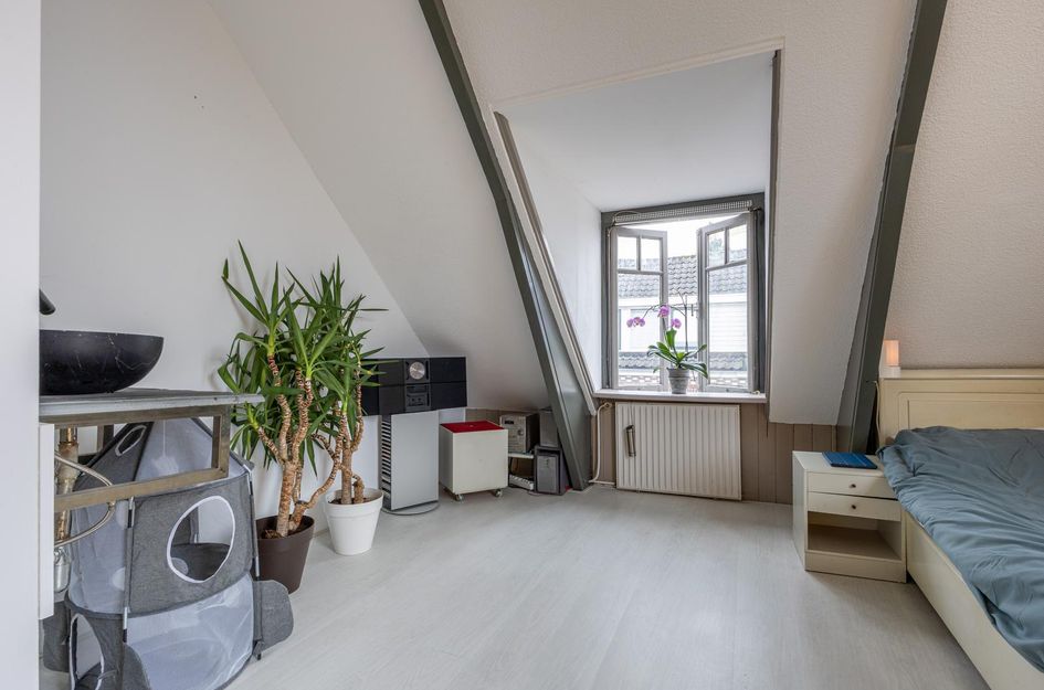 Warmoesstraat 96
