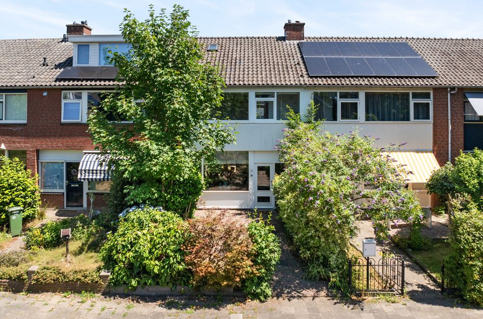 Csardasstraat 24