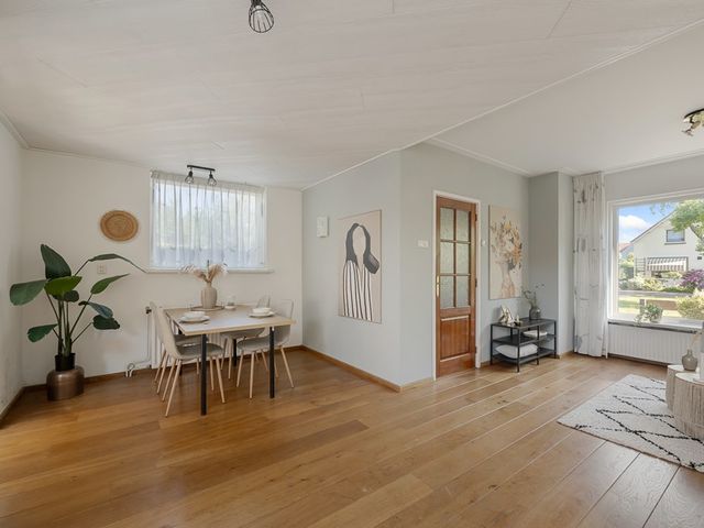 Egelenburg 24, Heiloo