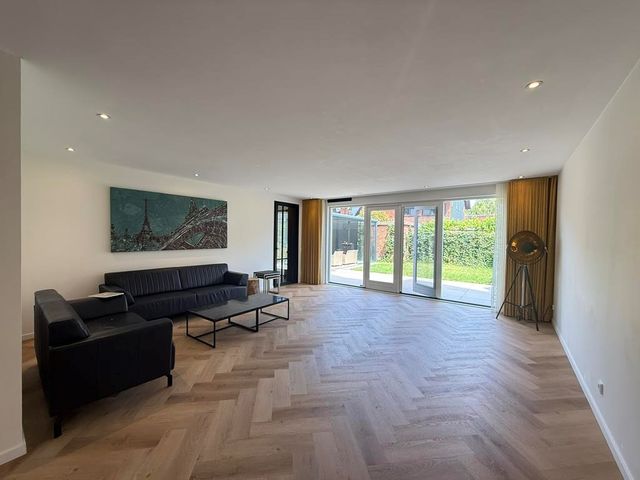 Korianderlaan 98, Amstelveen