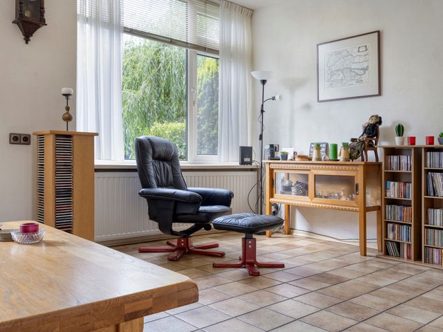 Hertogshoef 242, Raamsdonksveer