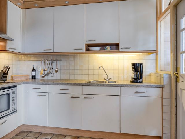 Hertogshoef 242, Raamsdonksveer