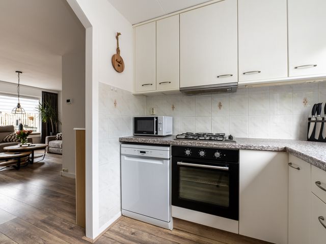 Pastoor Apeldoornpad 2, Hoogvliet Rotterdam