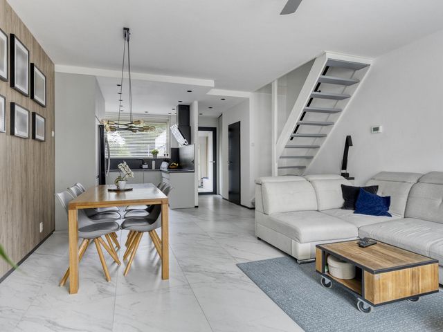 Salamanderveen 326, Spijkenisse