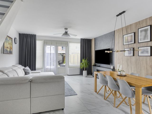 Salamanderveen 326, Spijkenisse