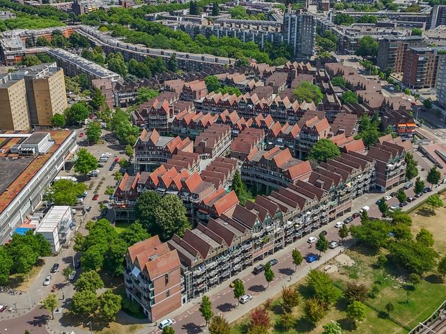 Stroveer 79, Rotterdam
