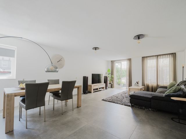 P. Engelvaartstraat 15, Spijkenisse
