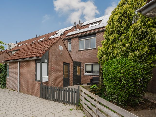 Glasblazer 37, Hellevoetsluis