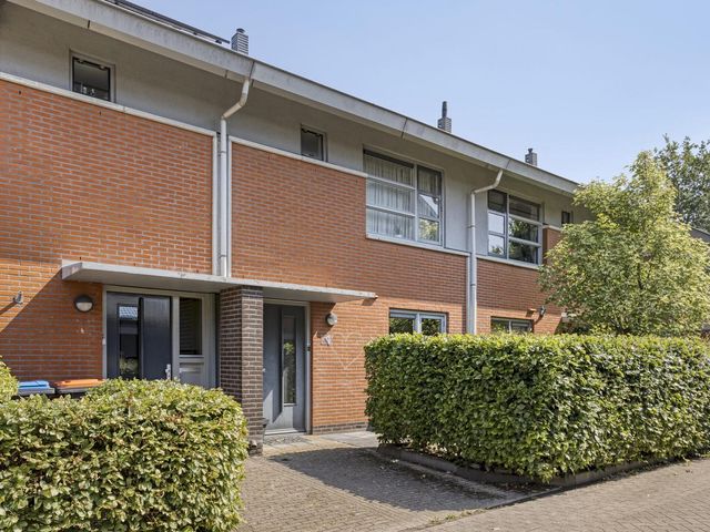 Kuifvlinder 6, Enschede