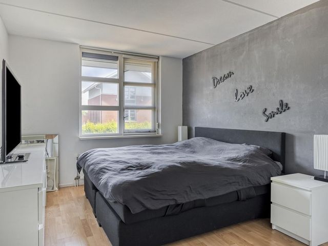 Kuifvlinder 6, Enschede