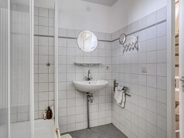 Kuifvlinder 6, Enschede