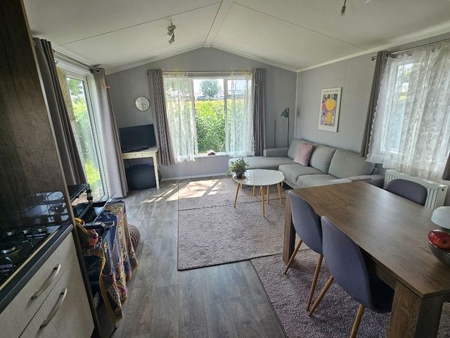 Achterzeedijk 1A155, Barendrecht