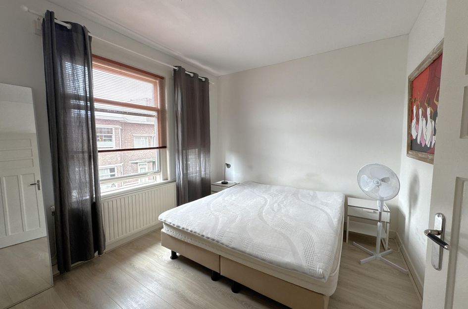 Cornelis van der Lijnstraat 80
