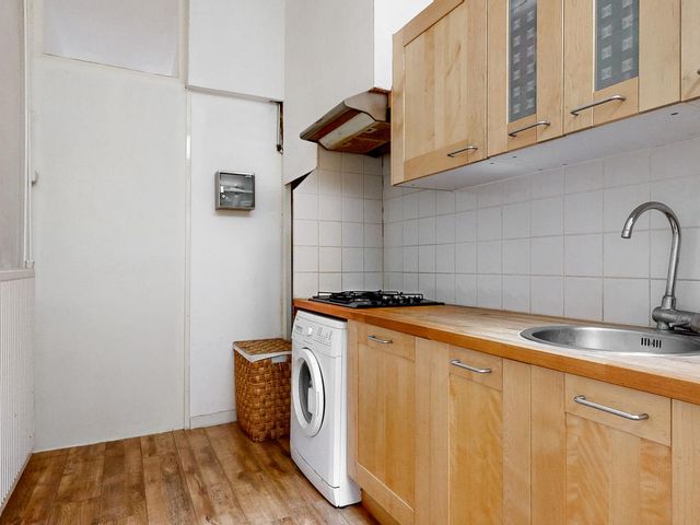 Edisonstraat 115, 'S-Gravenhage