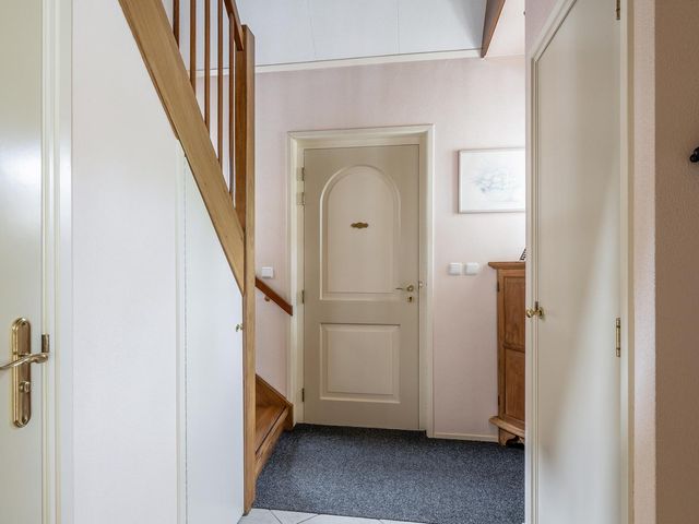 Philips van Dorpstraat 30, Oud-Vossemeer