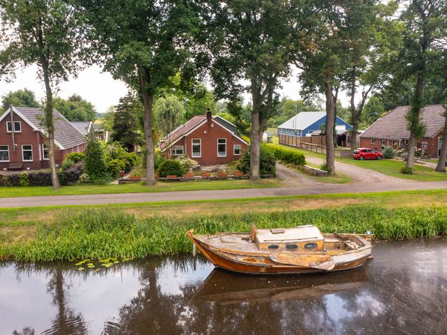 Ruiten A Kanaal West 14, Veelerveen