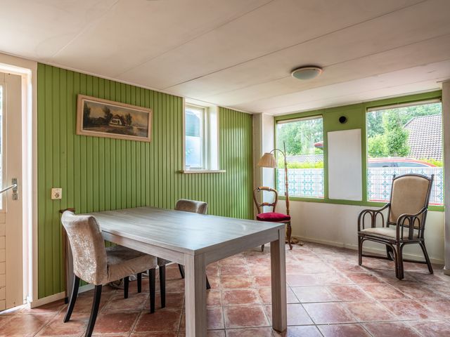Ruiten A Kanaal West 14, Veelerveen