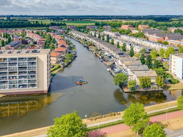 Topaaslaan 25, Rhoon