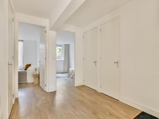 Ambonplein 40, Amsterdam