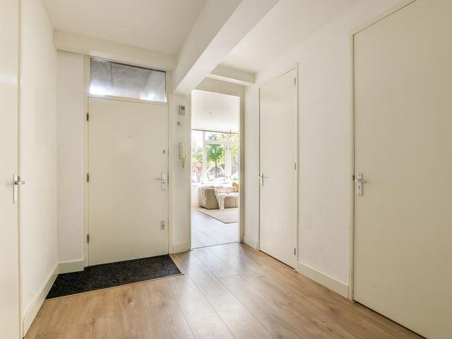 Ambonplein 40, Amsterdam