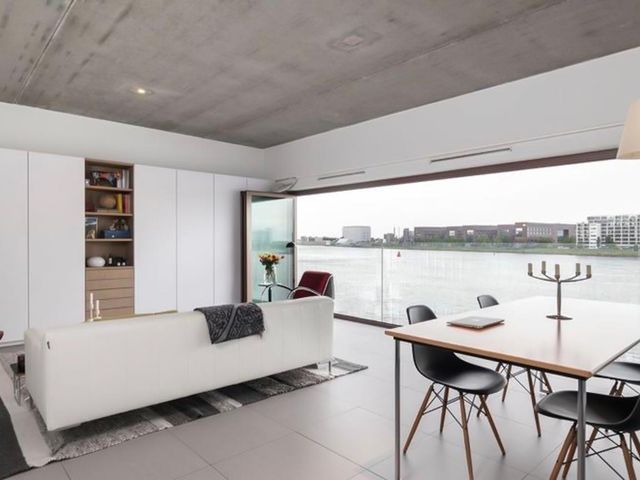 IJdok 93, Amsterdam