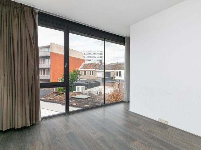 Sint Filippushof 18, Tilburg
