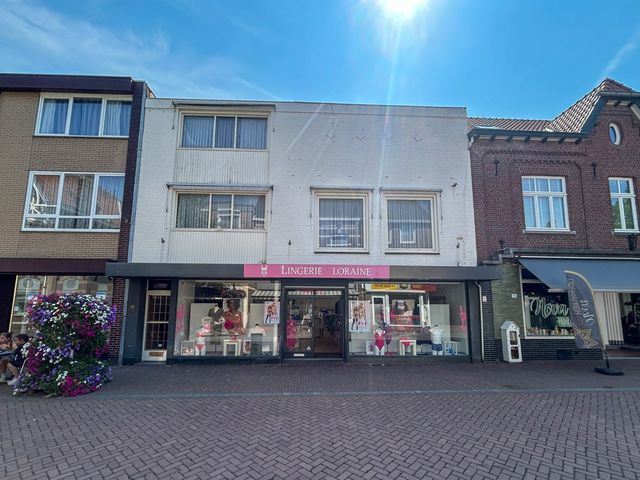 Bovenste Straat 33A, Echt