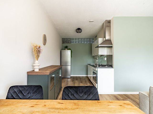 Hebriden 33, Zoetermeer