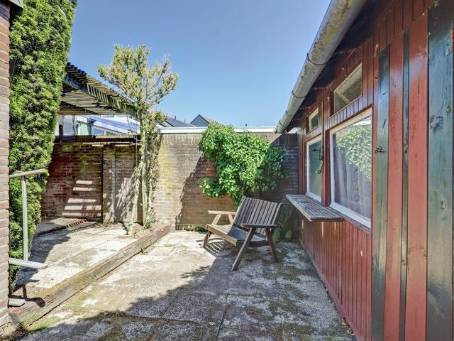 Rietvoornstraat 6, Ooij
