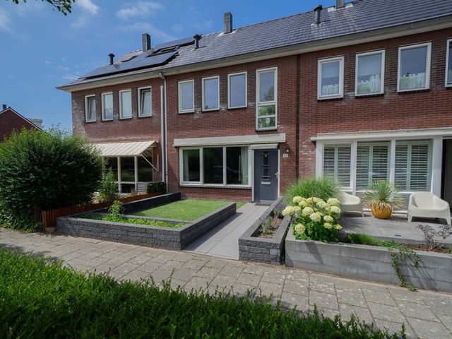 Koos Speenhofflaan 47, Beverwijk