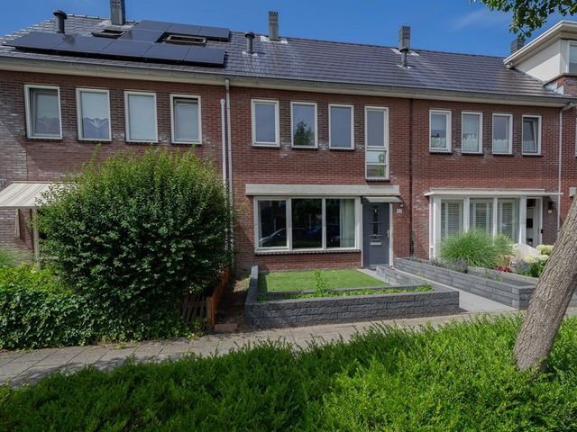 Koos Speenhofflaan 47, Beverwijk