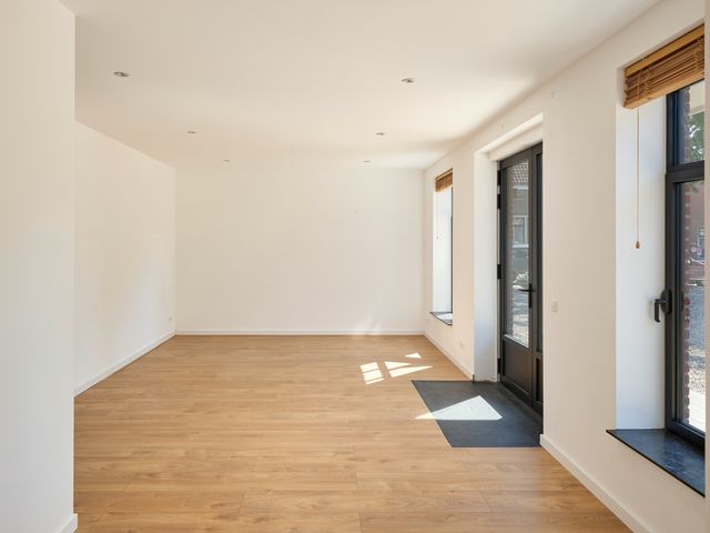 Dorpsstraat 32A, Aarlanderveen