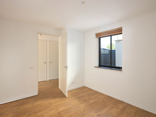 Dorpsstraat 32A, Aarlanderveen