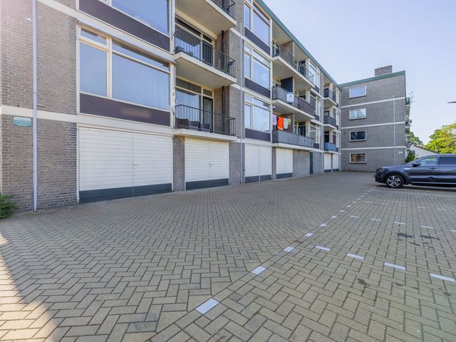 Bunchestraat 35, Reeuwijk