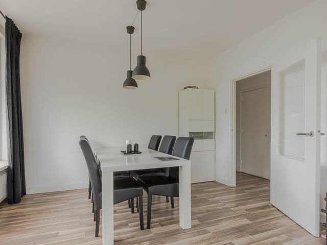 Kruisvoorde 74, Rotterdam