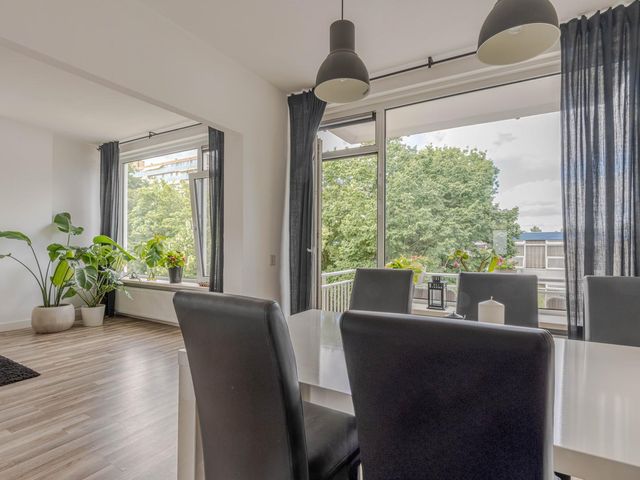 Kruisvoorde 74, Rotterdam