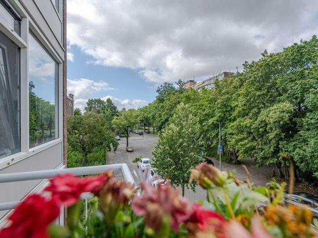 Kruisvoorde 74, Rotterdam