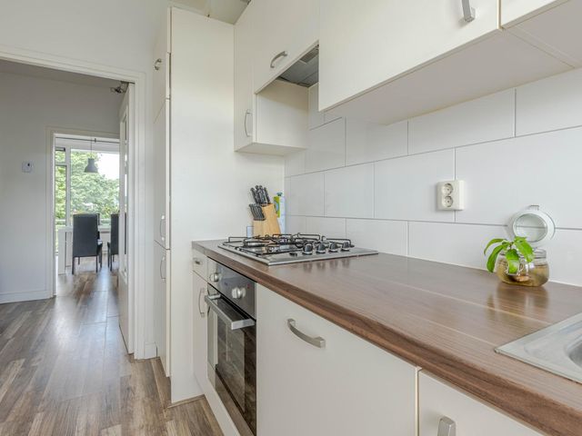 Kruisvoorde 74, Rotterdam