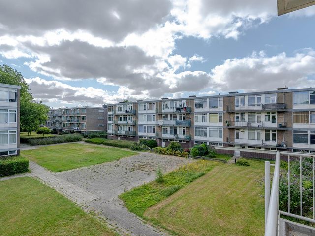 Kruisvoorde 74, Rotterdam