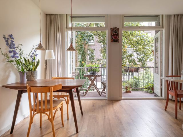 Zeeburgerdijk 74 1, Amsterdam