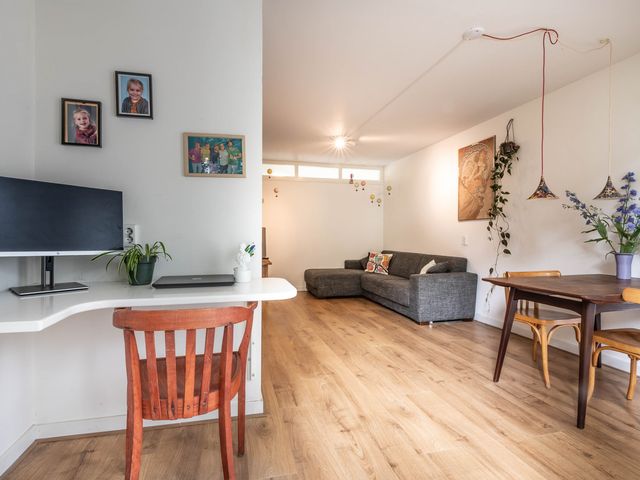 Zeeburgerdijk 74 1, Amsterdam