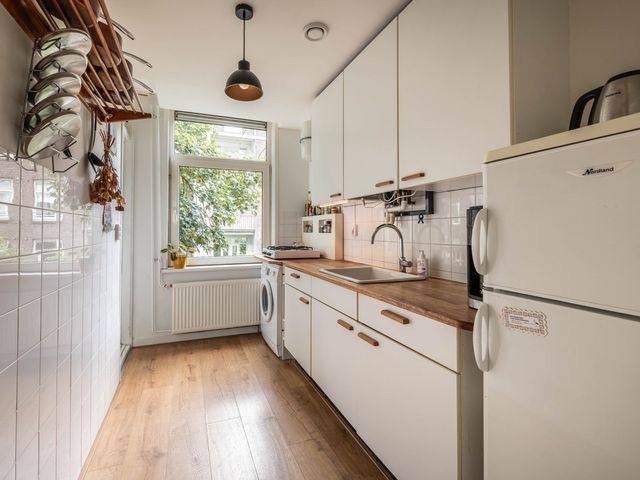 Zeeburgerdijk 74 1, Amsterdam