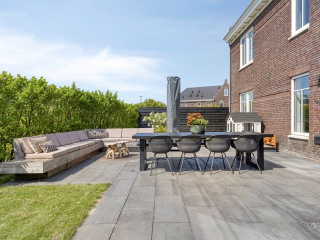 Grondzeilerstraat 51, Oude-Tonge