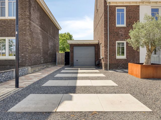 Grondzeilerstraat 51, Oude-Tonge