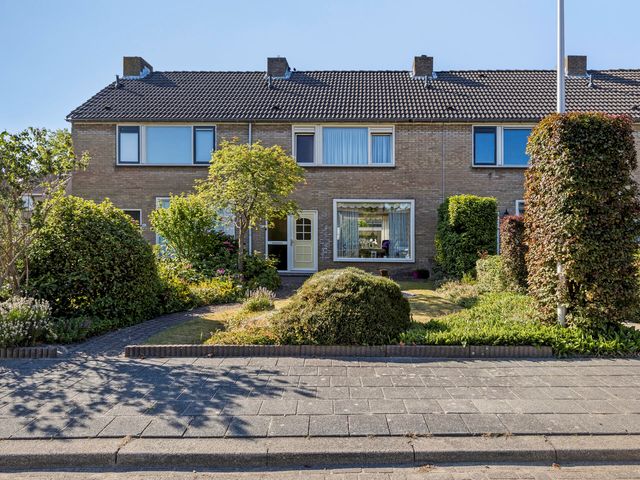 Rembrandtlaan 43, Middelharnis