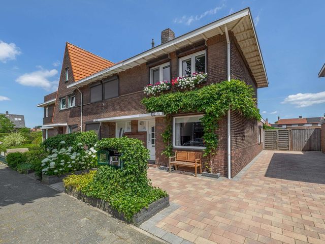 Broeklaan 55, Tegelen