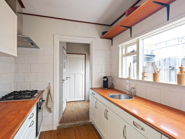 Jan in 't Veltstraat 26, Den Helder