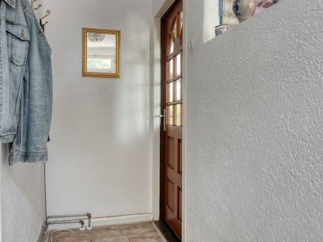 Gaete 16, Lage Zwaluwe