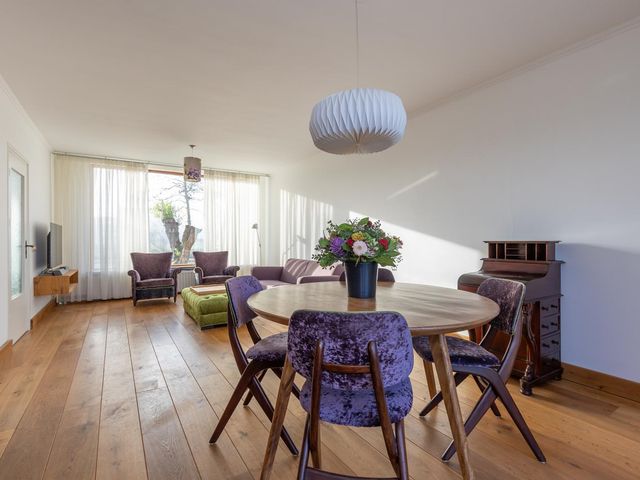Ruys de Beerenbroucklaan 25, Urmond