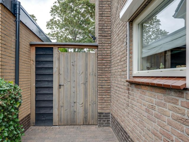 van der Zijpedreef 5, Rucphen